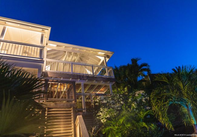 Villa à Saint Barthélemy - La villa ACAÏ offre une vue imprenable à Saint Barthelemy Villa à Saint Barthélemy - La villa ACAÏ offre une vue imprenable à Saint Barthelemy