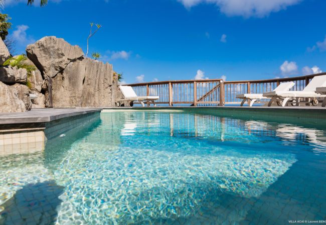 Villa à Saint Barthélemy - La villa ACAÏ offre une vue imprenable à Saint Barthelemy Villa à Saint Barthélemy - La villa ACAÏ offre une vue imprenable à Saint Barthelemy