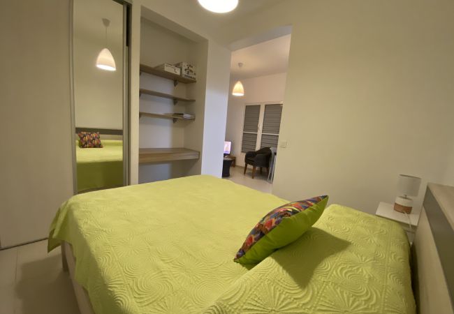 Studio à Saint Barthélemy - Studio Ti acropolis vue mer. Studio à Saint Barthélemy - Studio Ti acropolis vue mer.