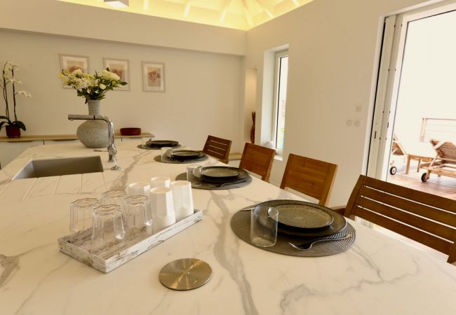 Villa à Saint Barthélemy - Villa Coucher de Soleil sur les hauteurs de Corossol Villa à Saint Barthélemy - Villa Coucher de Soleil sur les hauteurs de Corossol