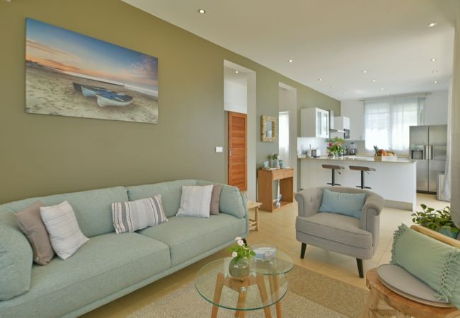 Appartement à Saint Barthélemy - Jolie maison sur la plage à Lorient pour profiter de vos vacances à St Barth Appartement à Saint Barthélemy - Jolie maison sur la plage à Lorient pour profiter de vos vacances à St Barth