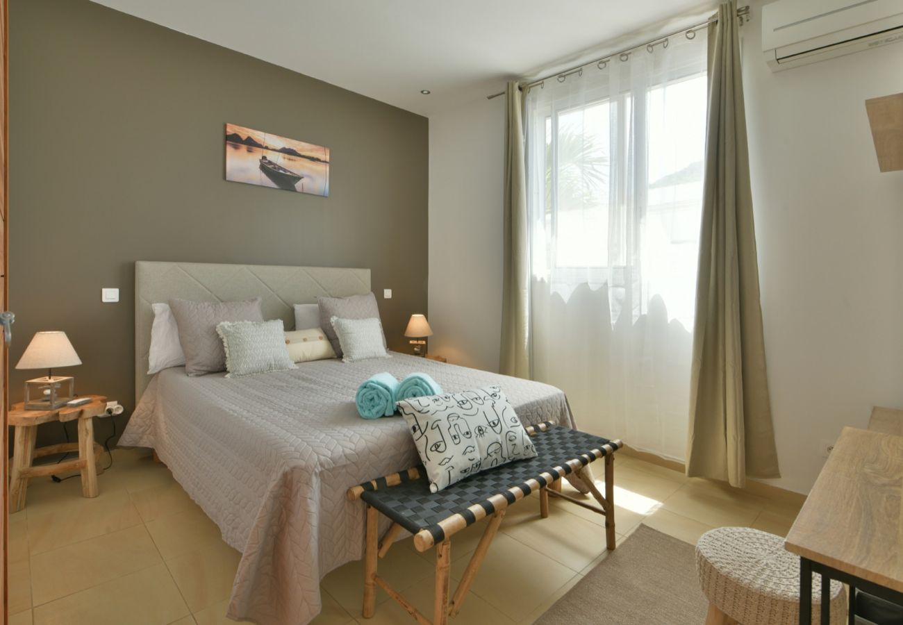 Appartement à Saint Barthélemy - Jolie maison sur la plage à Lorient pour profiter de vos vacances à St Barth Appartement à Saint Barthélemy - Jolie maison sur la plage à Lorient pour profiter de vos vacances à St Barth