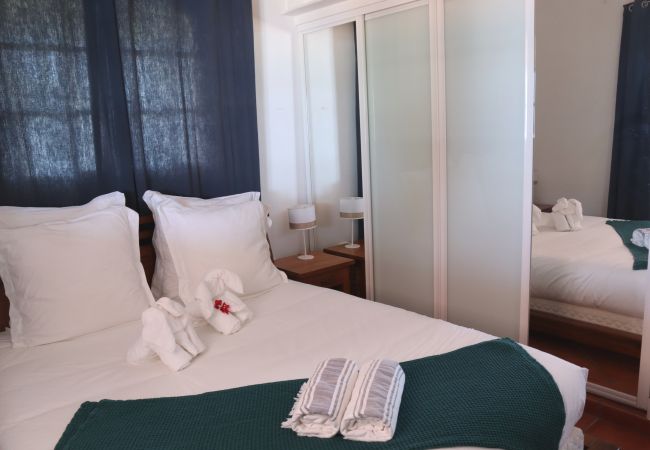 Villa à Saint Barthélemy - Villa LES GAILLACS à Saint Barth une vue incroyable Villa à Saint Barthélemy - Villa LES GAILLACS à Saint Barth une vue incroyable