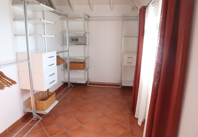 Villa à Saint Barthélemy - Villa LES GAILLACS à Saint Barth une vue incroyable Villa à Saint Barthélemy - Villa LES GAILLACS à Saint Barth une vue incroyable