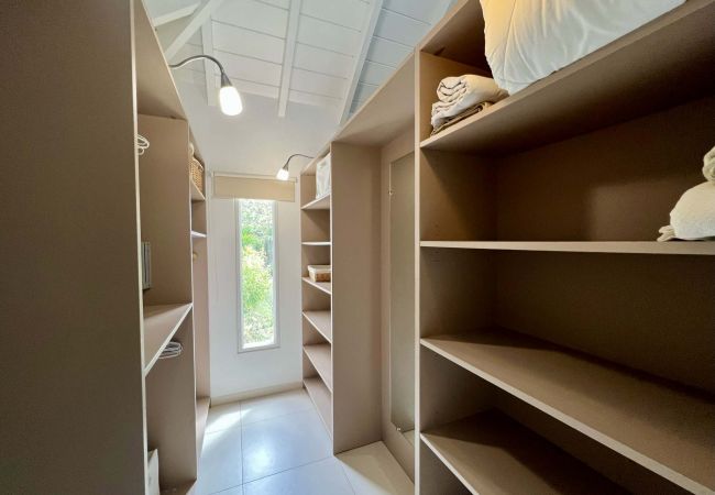 Villa à Saint Barthélemy - Allyre loue la belle VILLA DASHA à Saint Barthelemy Villa à Saint Barthélemy - Allyre loue la belle VILLA DASHA à Saint Barthelemy