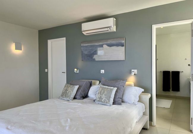 Villa à Saint Barthélemy - Allyre loue la belle VILLA DASHA à Saint Barthelemy Villa à Saint Barthélemy - Allyre loue la belle VILLA DASHA à Saint Barthelemy