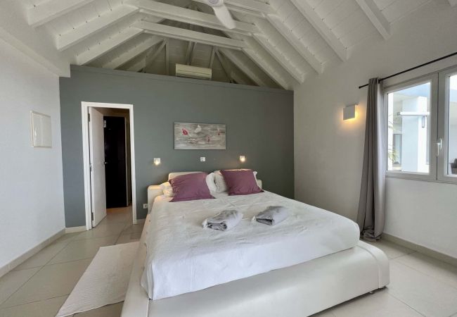 Villa à Saint Barthélemy - Allyre loue la belle VILLA DASHA à Saint Barthelemy Villa à Saint Barthélemy - Allyre loue la belle VILLA DASHA à Saint Barthelemy