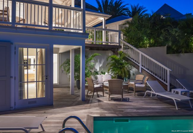 Villa à Saint Barthélemy - La villa ART offre une vue imprenable à Saint Barthelemy Villa à Saint Barthélemy - La villa ART offre une vue imprenable à Saint Barthelemy