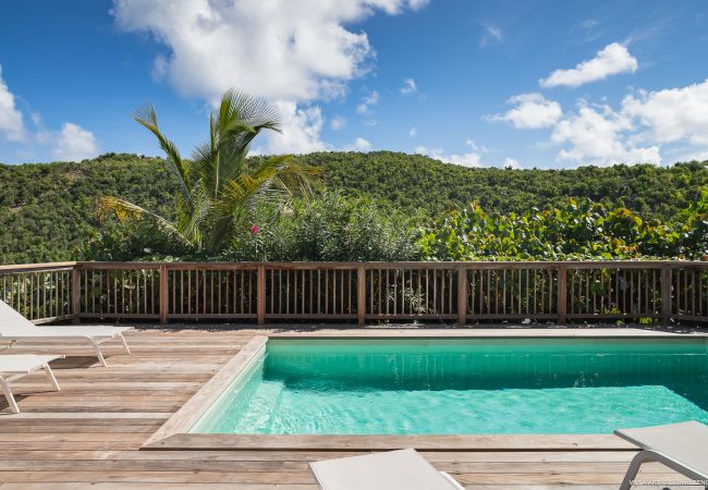 Villa à Saint Barthélemy - La villa ART offre une vue imprenable à Saint Barthelemy Villa à Saint Barthélemy - La villa ART offre une vue imprenable à Saint Barthelemy