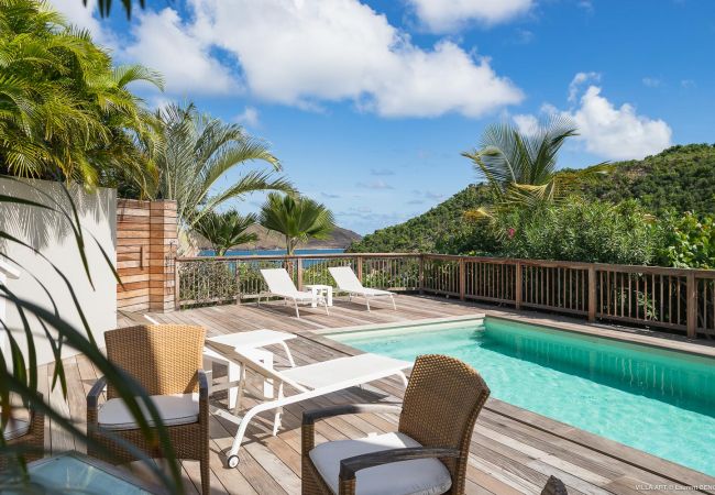 Villa à Saint Barthélemy - La villa ART offre une vue imprenable à Saint Barthelemy Villa à Saint Barthélemy - La villa ART offre une vue imprenable à Saint Barthelemy