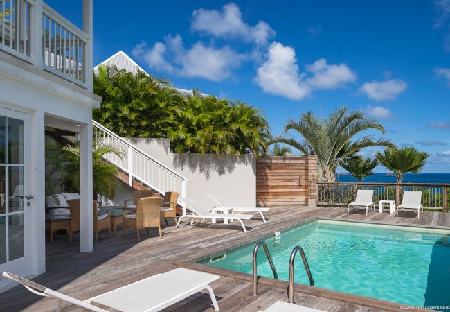 Villa à Saint Barthélemy - La villa ART offre une vue imprenable à Saint Barthelemy Villa à Saint Barthélemy - La villa ART offre une vue imprenable à Saint Barthelemy