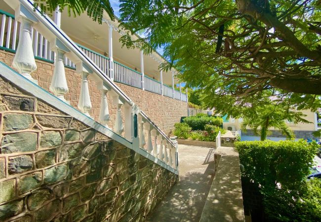 Villa a Saint Barthélemy - Prestigieuse maison coloniale du docteur Vialenc à Gustavia Villa a Saint Barthélemy - Prestigieuse maison coloniale du docteur Vialenc à Gustavia