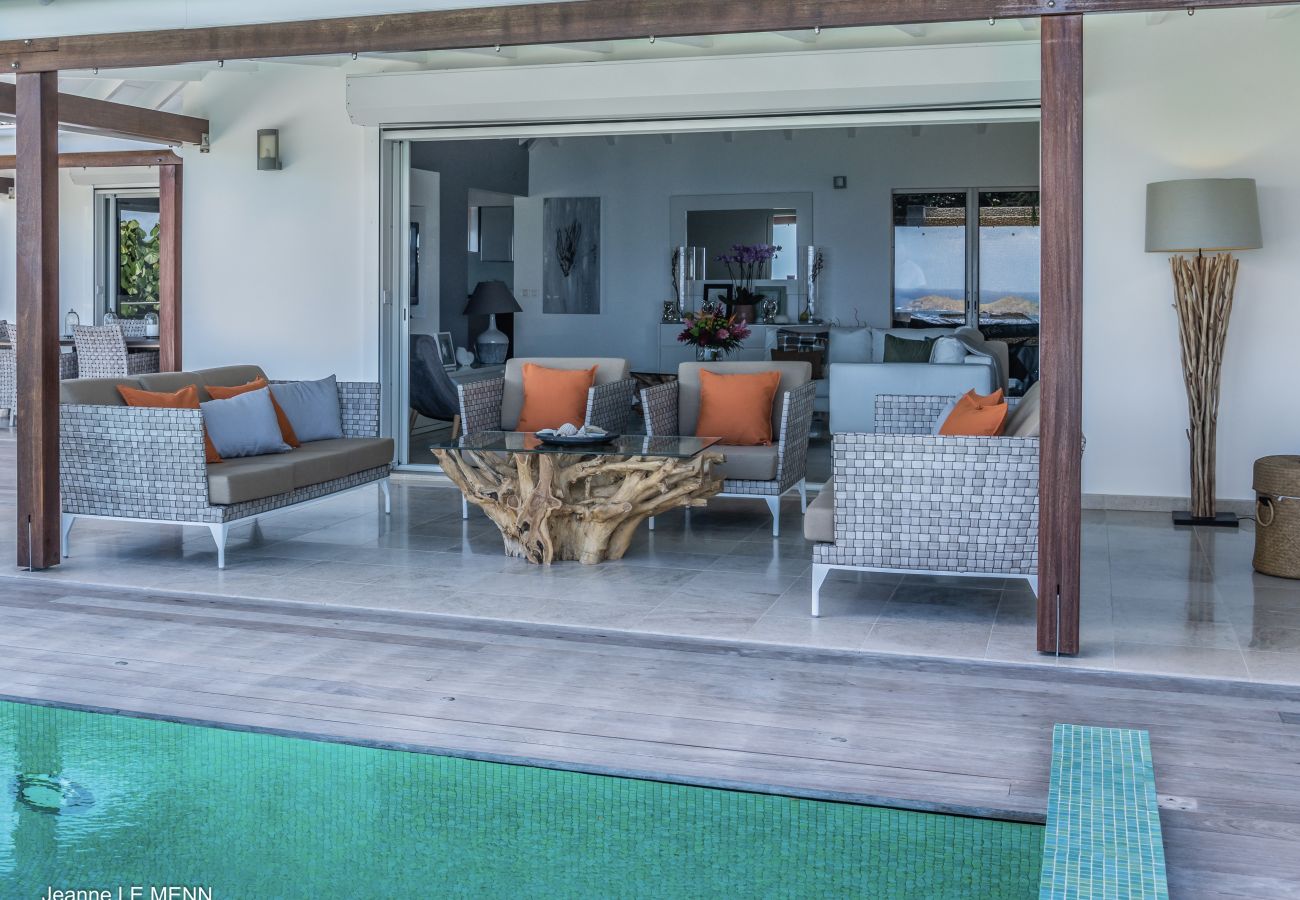 Villa a Saint Barthélemy - Isia est une villa très demandée à St Barth sur les hauteurs de St Jean Villa a Saint Barthélemy - Isia est une villa très demandée à St Barth sur les hauteurs de St Jean