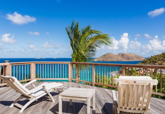 Villa a Saint Barthélemy - La villa ACAÏ offre une vue imprenable à Saint Barthelemy Villa a Saint Barthélemy - La villa ACAÏ offre une vue imprenable à Saint Barthelemy