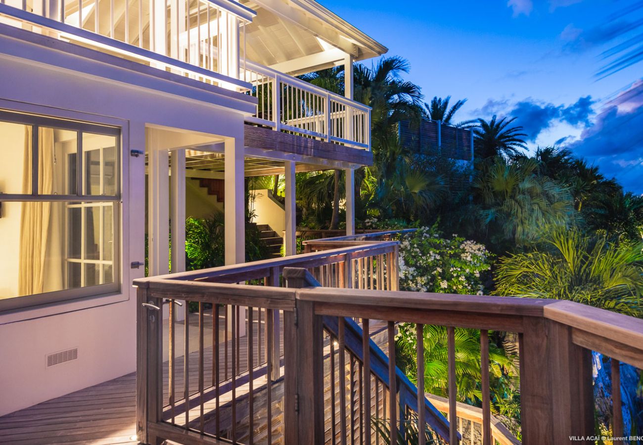 Villa a Saint Barthélemy - La villa ACAÏ offre une vue imprenable à Saint Barthelemy Villa a Saint Barthélemy - La villa ACAÏ offre une vue imprenable à Saint Barthelemy