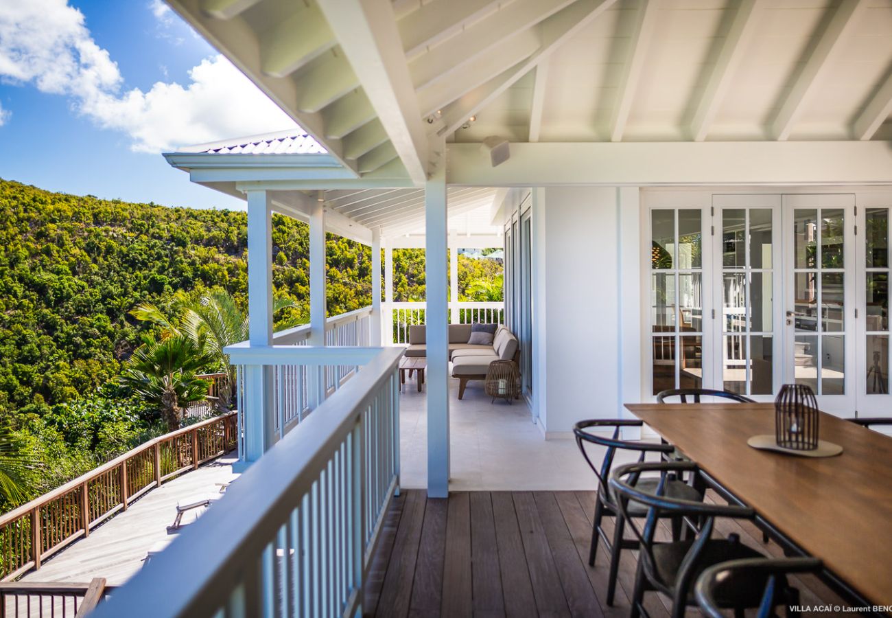 Villa a Saint Barthélemy - La villa ACAÏ offre une vue imprenable à Saint Barthelemy Villa a Saint Barthélemy - La villa ACAÏ offre une vue imprenable à Saint Barthelemy