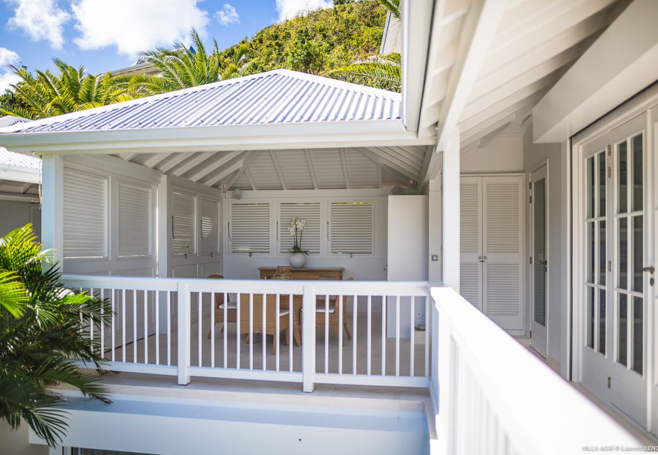 Villa a Saint Barthélemy - La villa ACAÏ offre une vue imprenable à Saint Barthelemy Villa a Saint Barthélemy - La villa ACAÏ offre une vue imprenable à Saint Barthelemy