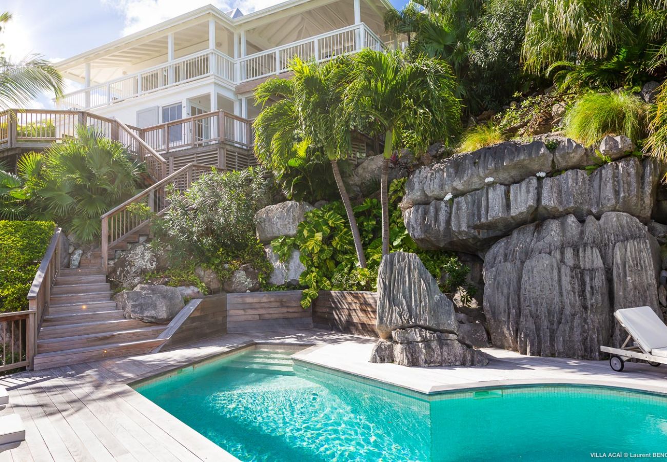 Villa a Saint Barthélemy - La villa ACAÏ offre une vue imprenable à Saint Barthelemy Villa a Saint Barthélemy - La villa ACAÏ offre une vue imprenable à Saint Barthelemy