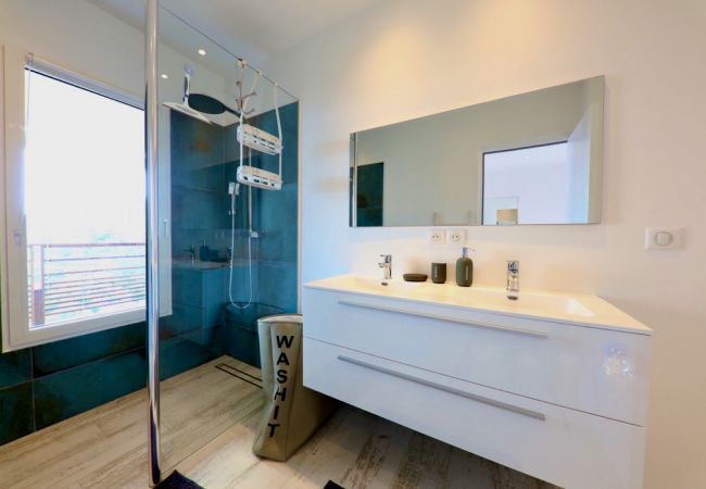 Villa a Saint Barthélemy - Villa Coucher de Soleil sur les hauteurs de Corossol Villa a Saint Barthélemy - Villa Coucher de Soleil sur les hauteurs de Corossol