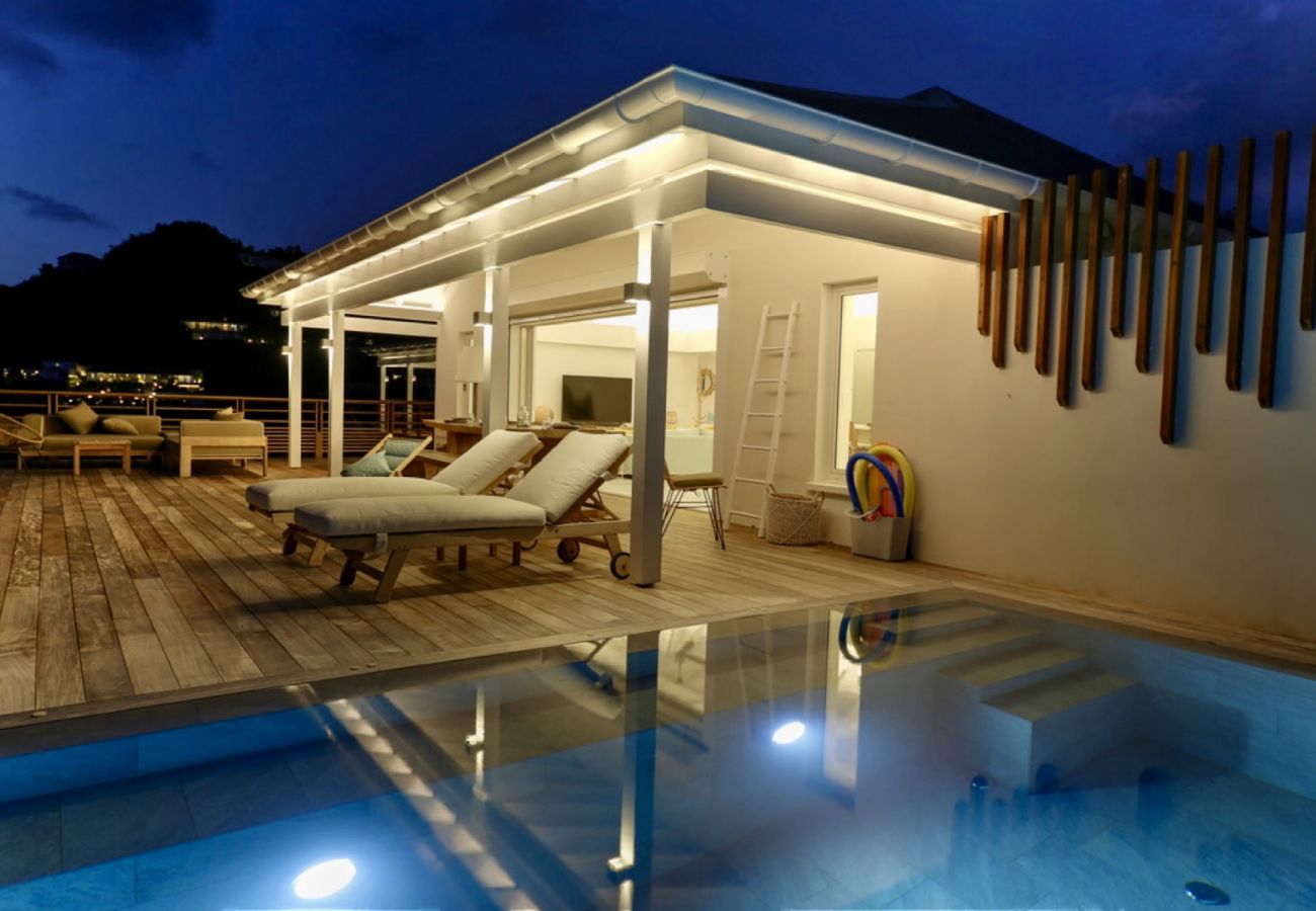 Villa a Saint Barthélemy - Villa Coucher de Soleil sur les hauteurs de Corossol Villa a Saint Barthélemy - Villa Coucher de Soleil sur les hauteurs de Corossol