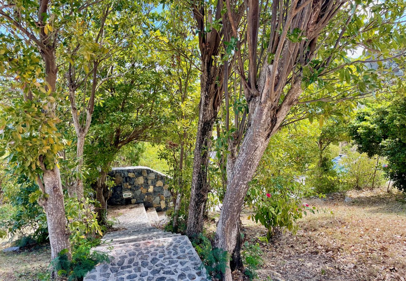 Villa a Saint Barthélemy - Villa LES GAILLACS à Saint Barth une vue incroyable Villa a Saint Barthélemy - Villa LES GAILLACS à Saint Barth une vue incroyable