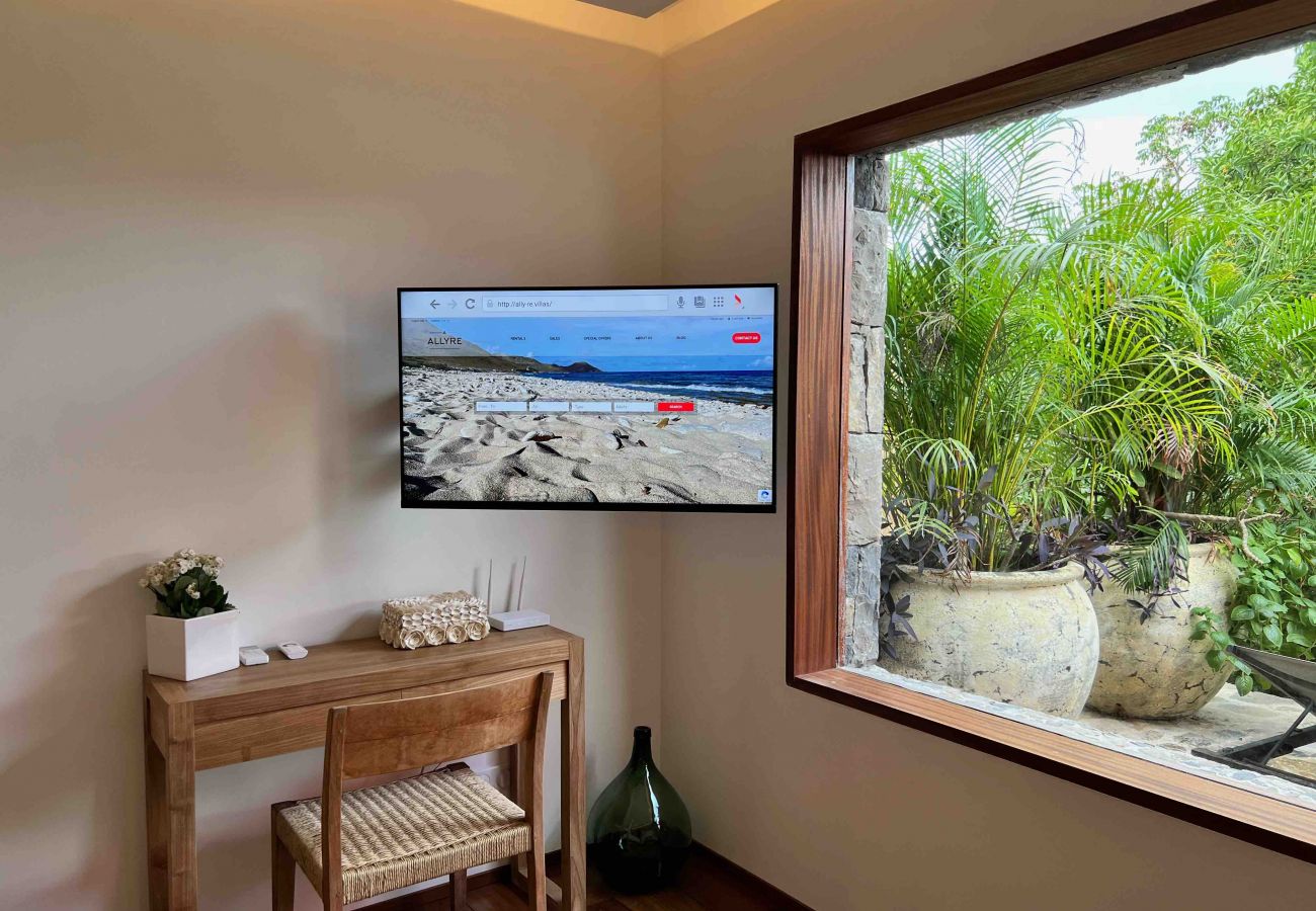 Studio a Saint Barthélemy - The Nest joli studio à Lurin sur l'île de Saint Barthelemy. Studio a Saint Barthélemy - The Nest joli studio à Lurin sur l'île de Saint Barthelemy.