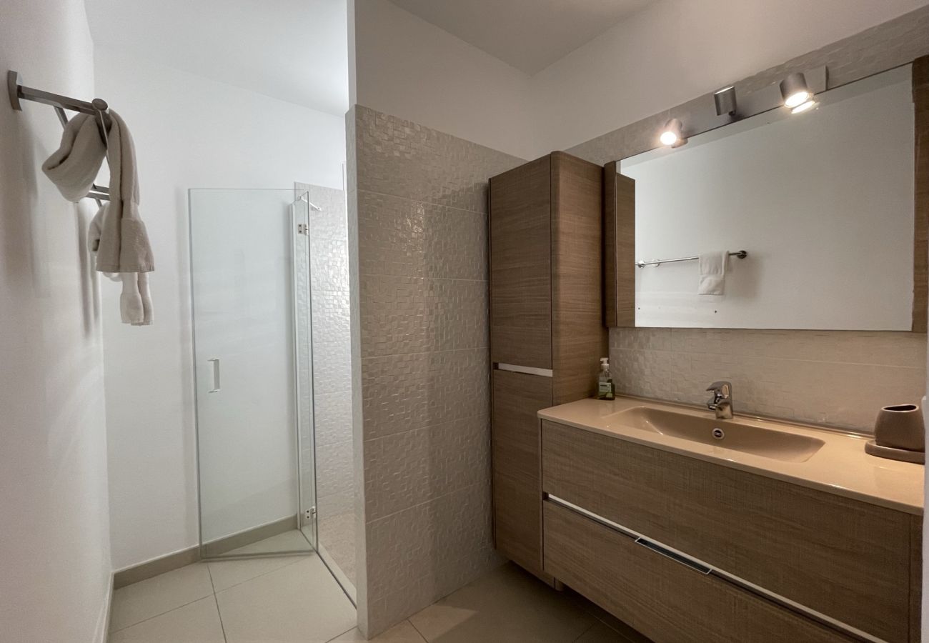 Villa in Saint Barthélemy - For Rent Contemporary Villa in Colombier ST BARTH Villa in Saint Barthélemy - For Rent Contemporary Villa in Colombier ST BARTH