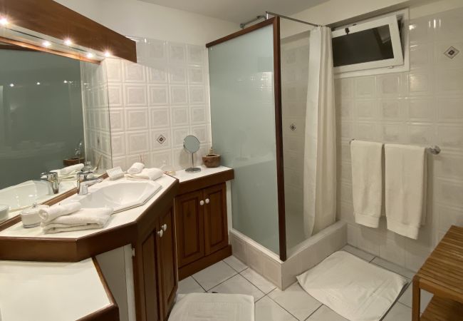 House in Saint Barthélemy - Pretty Villa Natanya for rent on the island of Saint Barthelemy House in Saint Barthélemy - Pretty Villa Natanya for rent on the island of Saint Barthelemy