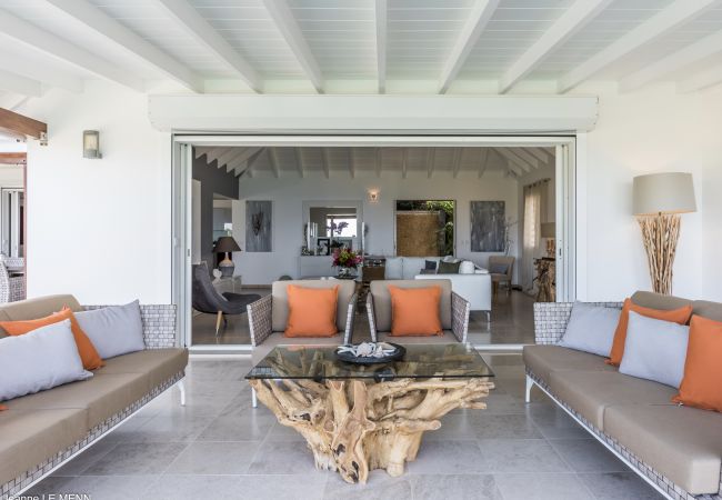 Outdoor living room of the villa Isia in St Barths Outdoor living room of the villa Isia in St Barths
