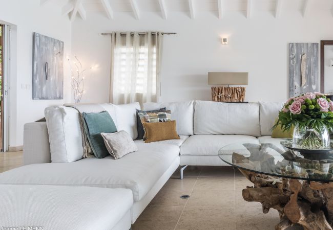 Villa in Saint Barthélemy - Isia is a very popular villa in St Barths on the heights of St Jean Villa in Saint Barthélemy - Isia is a very popular villa in St Barths on the heights of St Jean