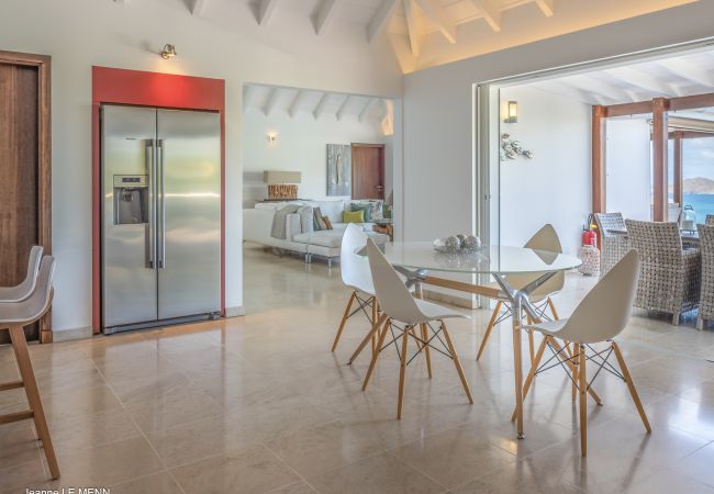 Villa in Saint Barthélemy - Isia is a very popular villa in St Barths on the heights of St Jean Villa in Saint Barthélemy - Isia is a very popular villa in St Barths on the heights of St Jean