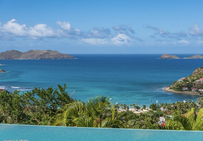 Villa in Saint Barthélemy - Isia is a very popular villa in St Barths on the heights of St Jean Villa in Saint Barthélemy - Isia is a very popular villa in St Barths on the heights of St Jean