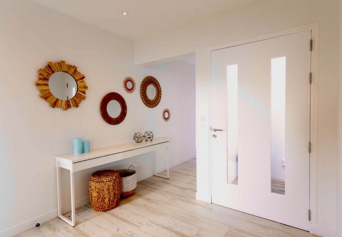 Villa in Saint Barthélemy - Villa Coucher de Soleil on the heights of Corossol Villa in Saint Barthélemy - Villa Coucher de Soleil on the heights of Corossol