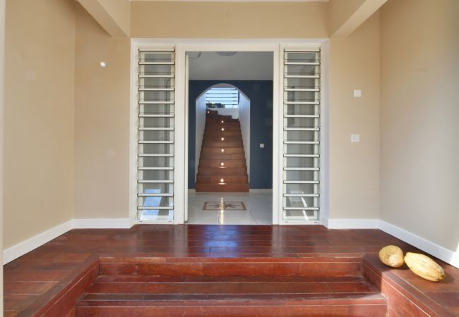 Terraced House in Saint Barthélemy - 4 bedroom house on the beach of Lorient in Saint Barthelemy Terraced House in Saint Barthélemy - 4 bedroom house on the beach of Lorient in Saint Barthelemy