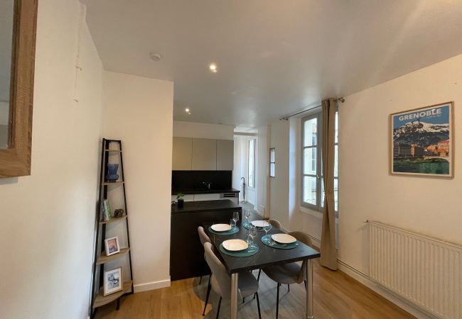 Apartment in Grenoble - Les Mûriers*** Apartment in Grenoble - Les Mûriers***