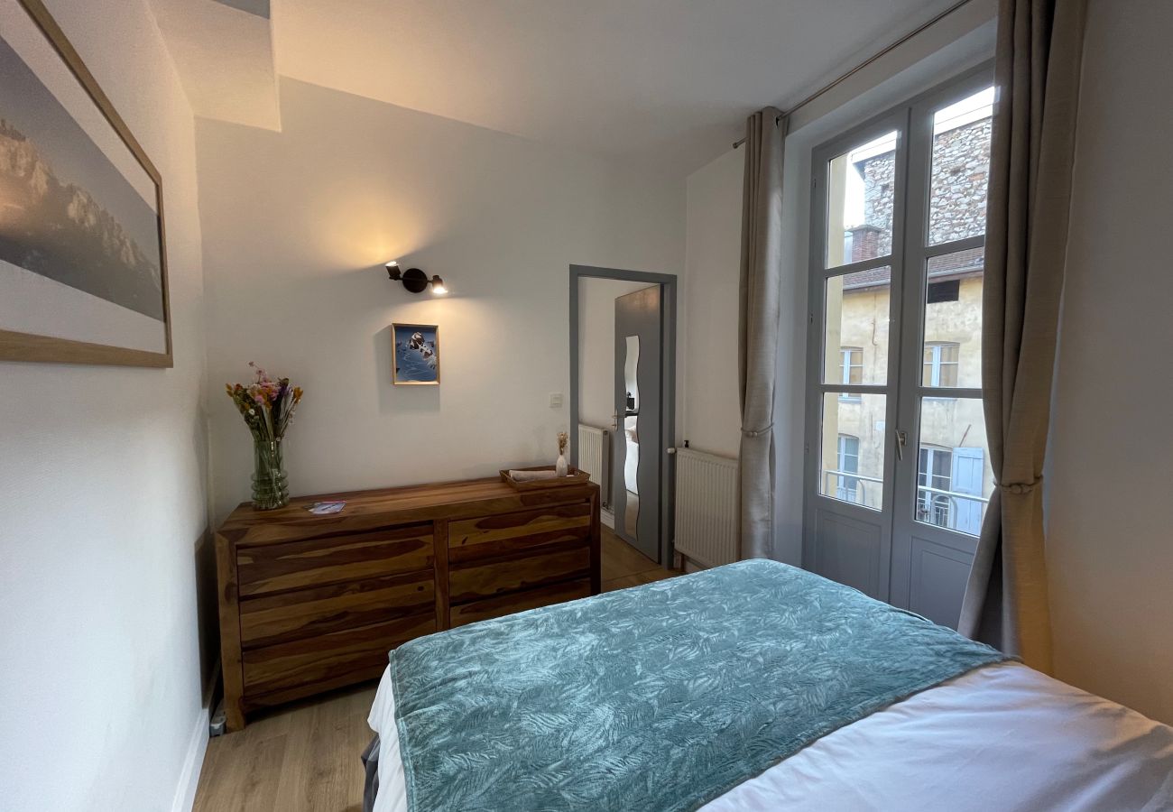 Apartment in Grenoble - Les Mûriers*** Apartment in Grenoble - Les Mûriers***