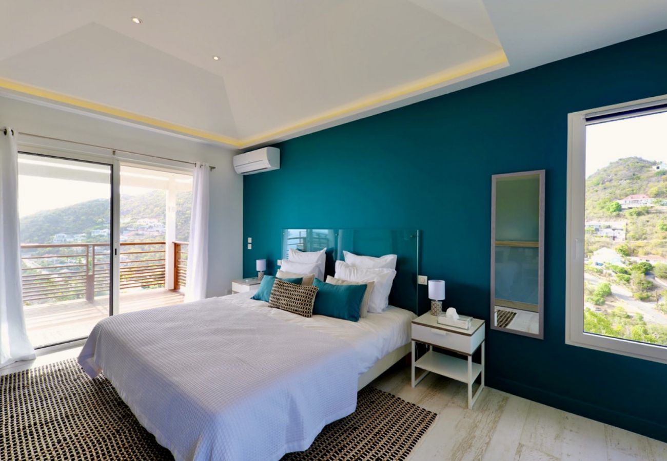 Villa in Saint Barthélemy - Villa Coucher de Soleil on the heights of Corossol Villa in Saint Barthélemy - Villa Coucher de Soleil on the heights of Corossol