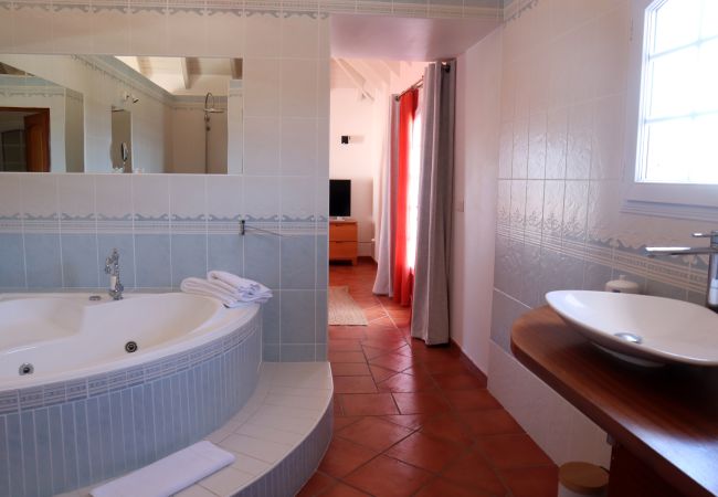 Villa in Saint Barthélemy - Villa LES GAILLACS in Saint Barth an incredible view Villa in Saint Barthélemy - Villa LES GAILLACS in Saint Barth an incredible view