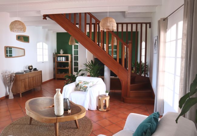 Villa in Saint Barthélemy - Villa LES GAILLACS in Saint Barth an incredible view Villa in Saint Barthélemy - Villa LES GAILLACS in Saint Barth an incredible view